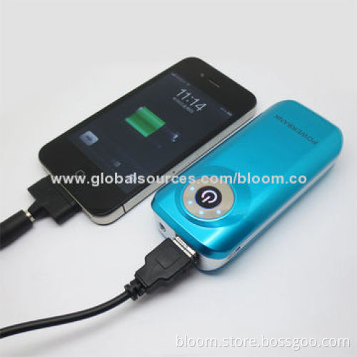 5,200mAh Mobile Phone Charger with LED Flashlight, Suitable for iPhone/iPad/iPod